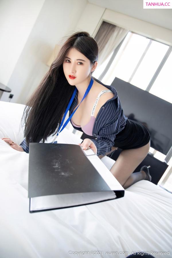 陈诗诗 诗诗 [XiuRen]高清写真图 2021.11.30 No.4280 诗诗kiki第25张图片